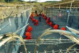 Témoignage d’un ex-détenu de Guantanamo qui va porter plainte contre George W. Bush thumbnail