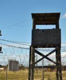 [Brève] Une juge française demande à enquêter sur Guantanamo thumbnail