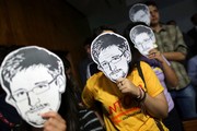 Edward Snowden : « Après le 11-Septembre, la plupart des grands médias américains ont renoncé à leur rôle de contrôle du pouvoir » thumbnail