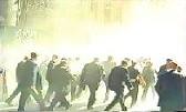 Vidéo inédite : le FBI soupçonnait dès le 11 septembre 2001 l&rsquo;existence d&rsquo;explosions secondaires dans les Tours Jumelles thumbnail