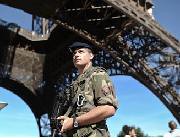 Mediapart : Menace terroriste et crise politique, le précédent George Bush thumbnail